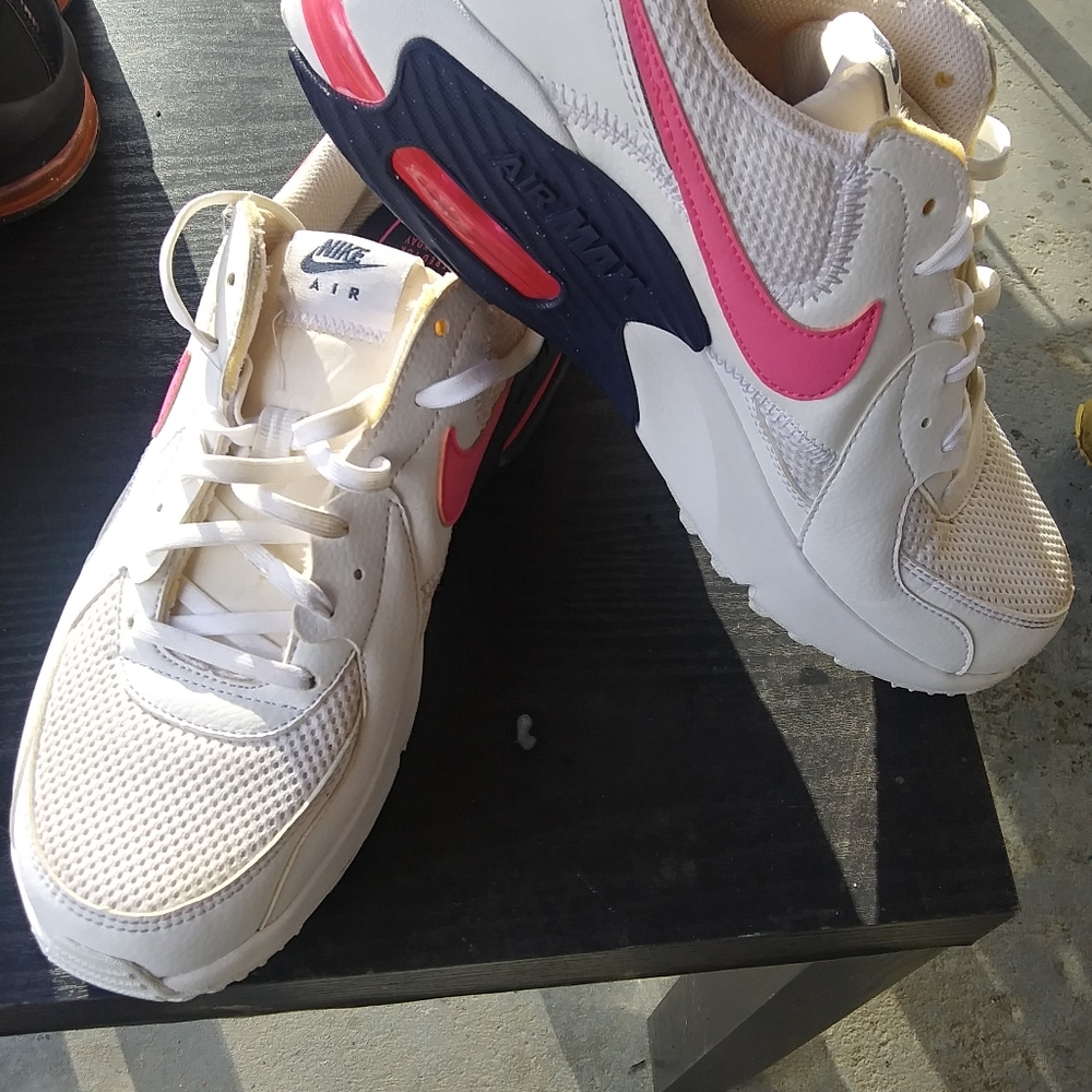 Womens nike Air size 10